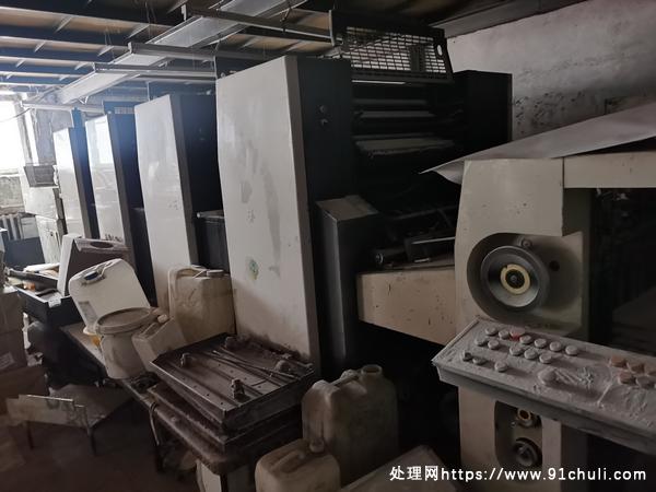 

上海光华650四色印刷机整机拆件卖市场价一半