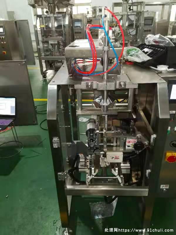 

全新立式全伺服包装机含罐装机1.8万元一台