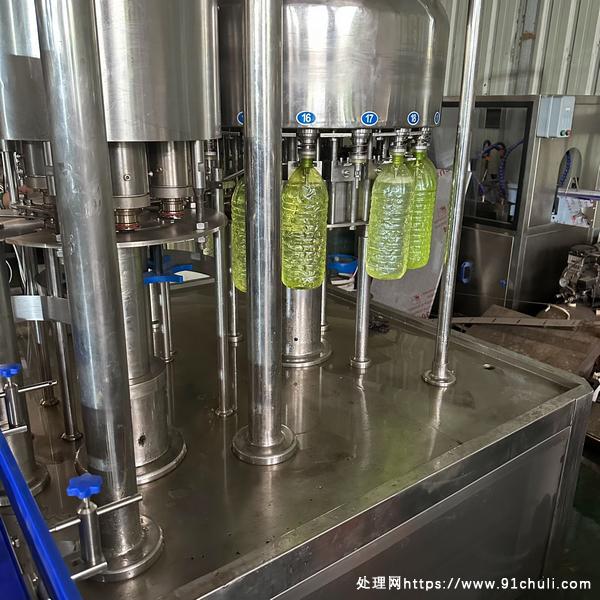 

18-6灌装机玻璃水新机调试