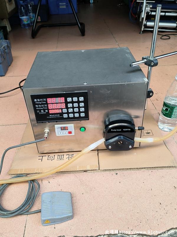 

不锈钢小型蠕动泵灌装机