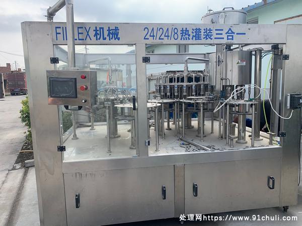 

24头28口饮料果汁罐装机28口径1.5升现场试机