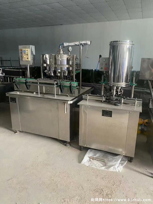 

现货啤酒易拉罐灌装机，750ml以下，全新