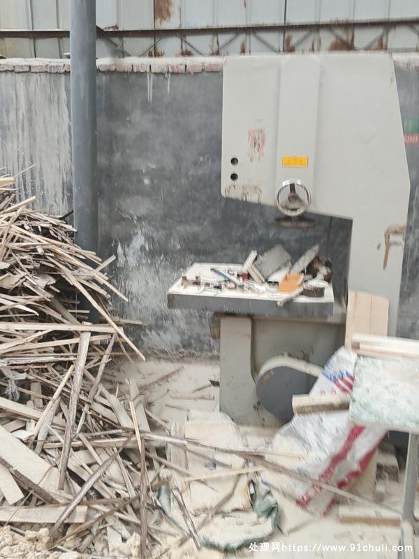 

396带锯机 7.5kw 35高 联系购买