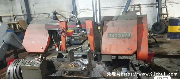 

晨龙4240/70带锯床400高740宽带料架