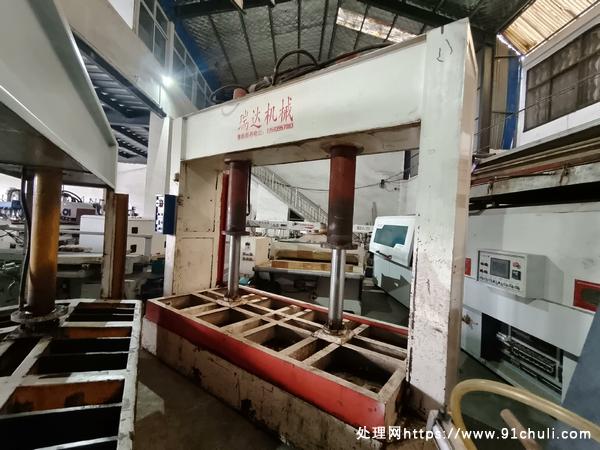

100吨冷压机1300*2500使用少低价处理