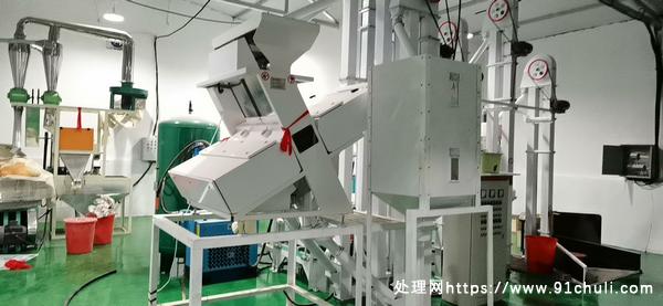 

全新小米加工设备石磨试机用过