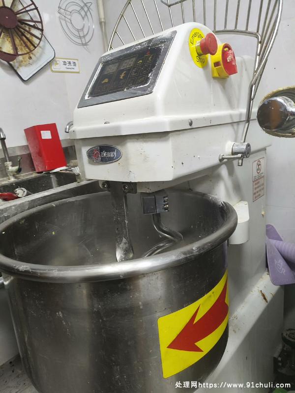 

泽比25型ZS-3和面机，6000W强劲动力，质量上乘
