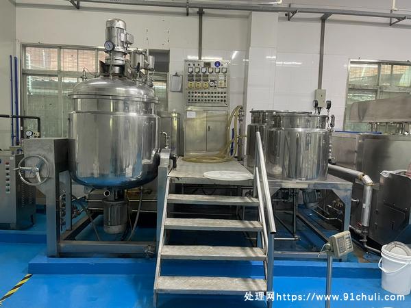 

500L蒸汽加热乳化锅，包安装半年质保