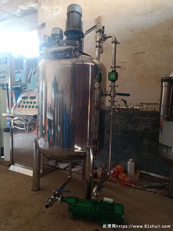 

高速分散乳化设备在洗化配方中的搅拌循环经验