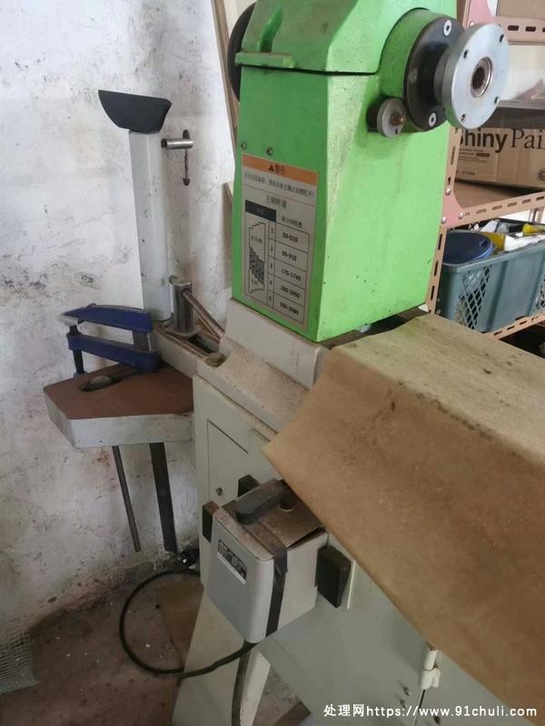 

沃富特520大型木工车床520mm后旋刀架，低价处理