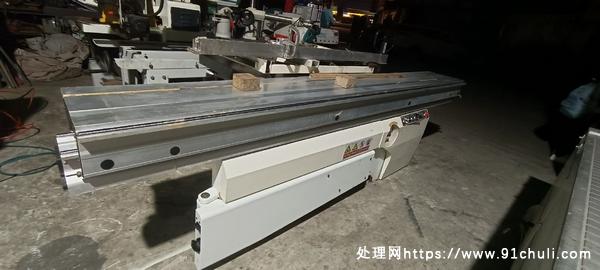 

南兴MJ1132F推台锯3200mm