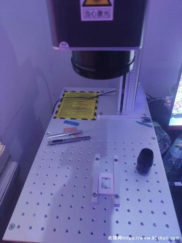 

20W光纤打标机9.9新仅10小时使用