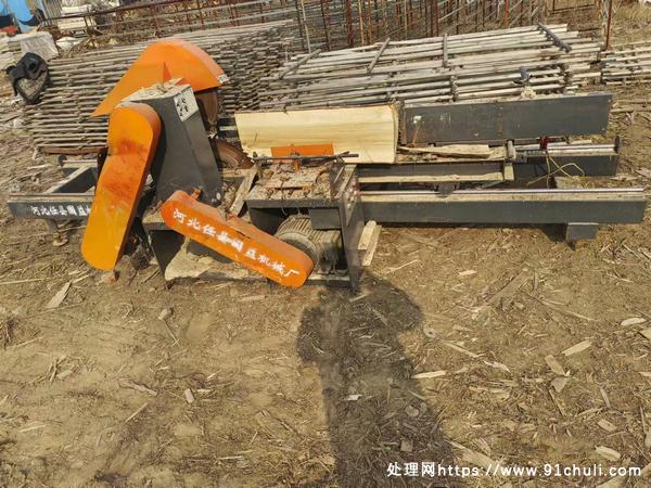 

4.2米圆木推台锯500锯片11+7.5电机9成新代发