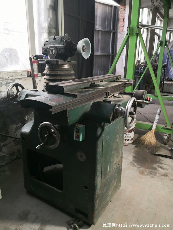 

武汉机床厂M6025工具磨床定角度快速磨刀