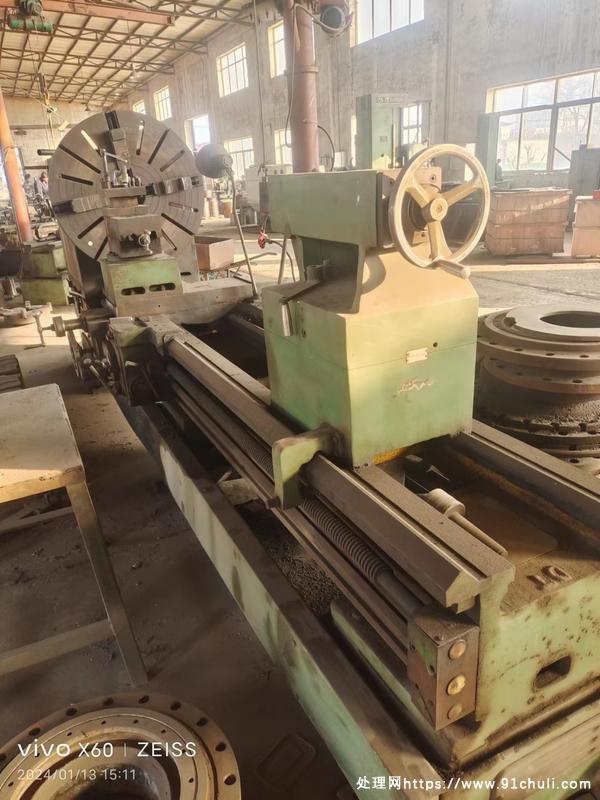 

齐航61120车床，回转直径1.2米，加工长度3米