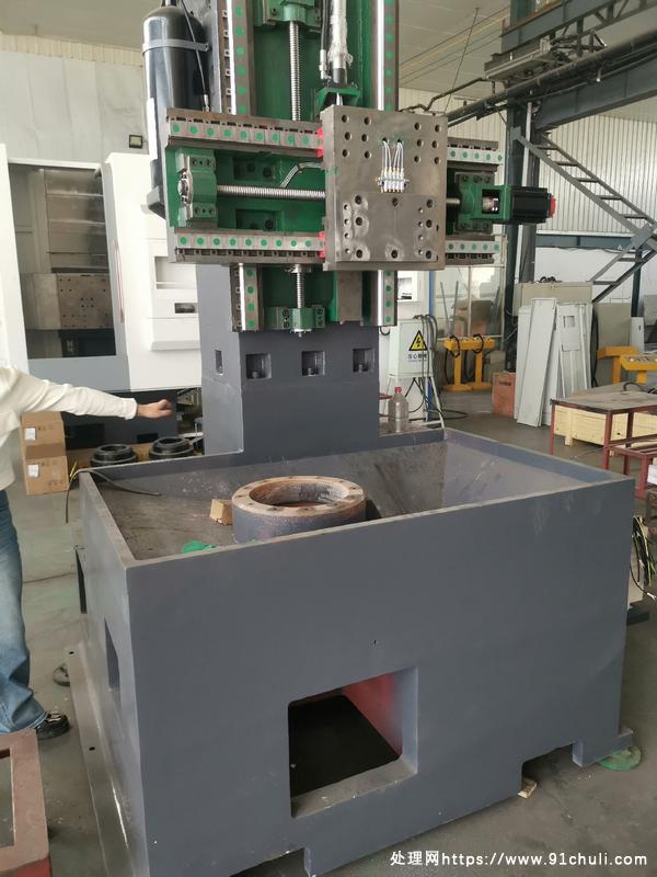 

国威VTC900数控立式车床900mm盘类