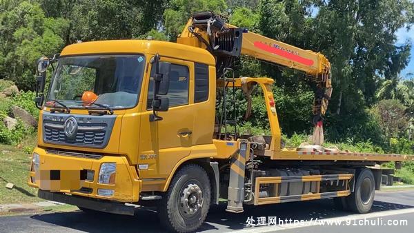 

国六徐工8吨四节臂随车吊清障车
