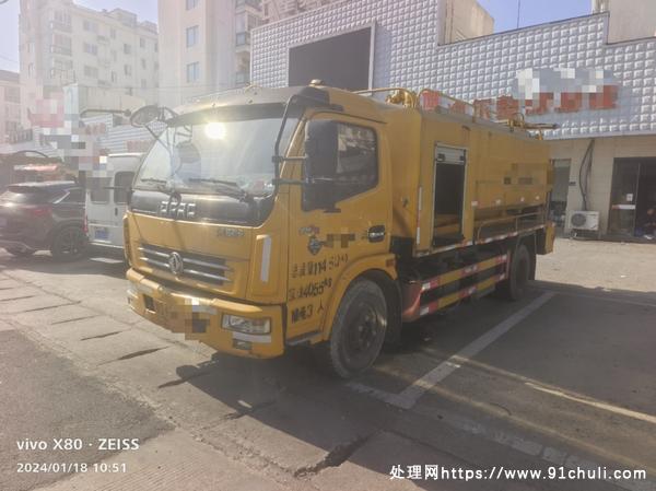 

2019吸粪车6方水玉柴143马力1万多公里