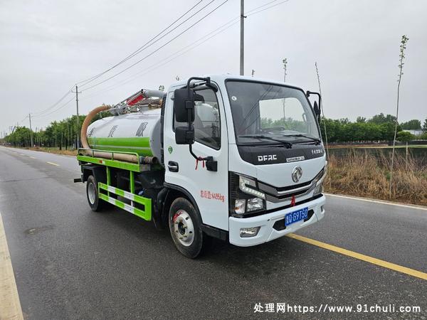 

2022国六东风多利卡D65吸粪车 5立方 保养好