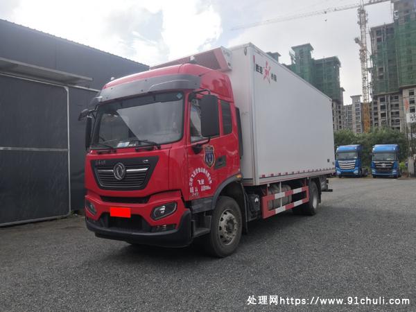 

东风天锦KR冷藏车，260马力，6.8米车厢，独立冷机