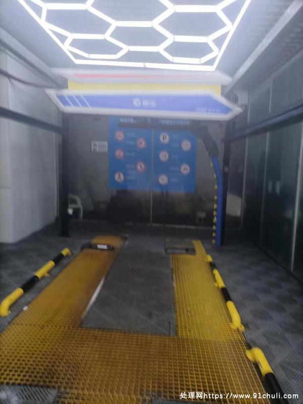 

鲸尘全自动无接触洗车机全新带系统低价处理
