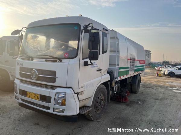 

12方2017国五康机210扫路车