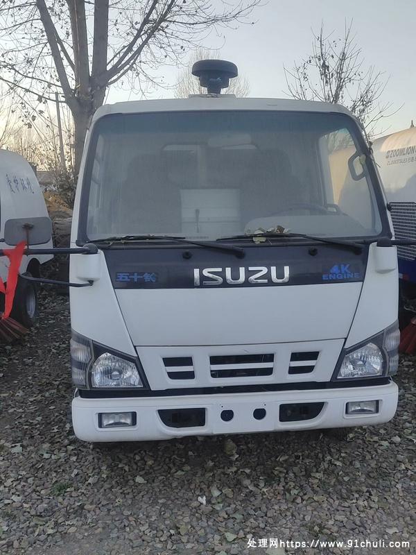 

五十铃600p中联干扫扫路车，五十铃动力，库存精品车