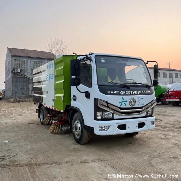 

国六东风多利卡扫路车，115马力，1700公里