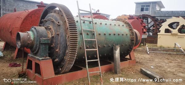 

1530沈阳重工球磨机一台全新