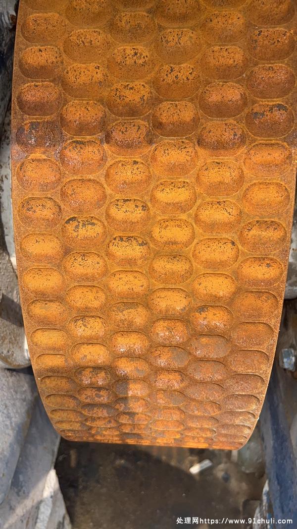 

郑州宏鑫750干粉压球机配置齐全