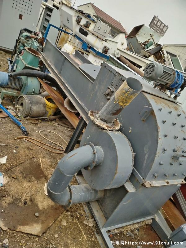 

出售600型木材粉碎机37kw大电机传送带无磨损价格实惠