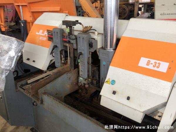 

液压升降双边锯条金属切割锯床