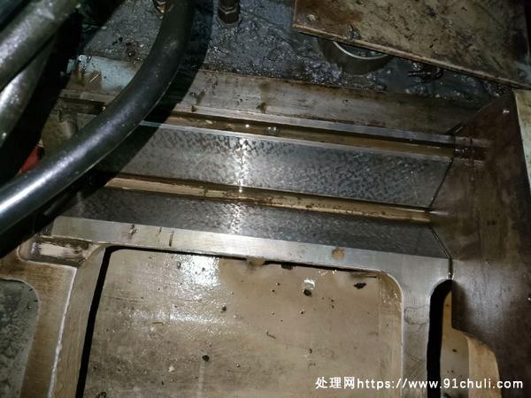 

瑞士莱森豪尔ZB700齿轮磨齿机精度六级模数7直径700