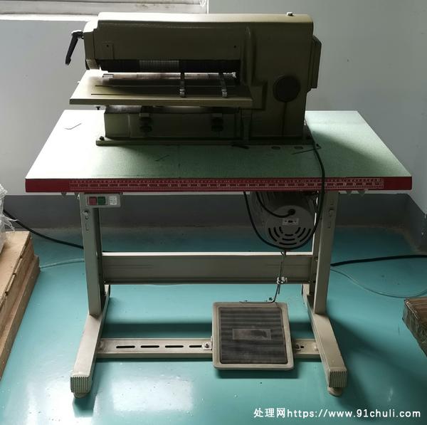 

14英寸皮革分条机350mm，9成新，找买家！