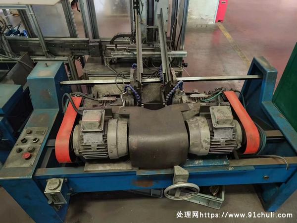 

标题：双头倒角机同心度高价格优惠仅此一台