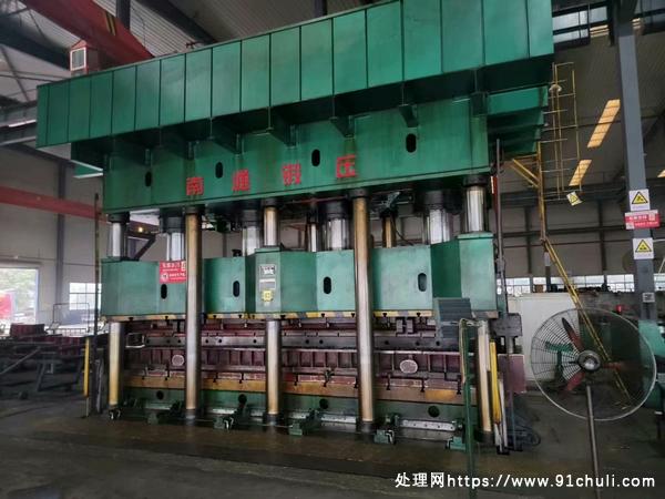 

2000吨油压机过磅2850一吨好开好用