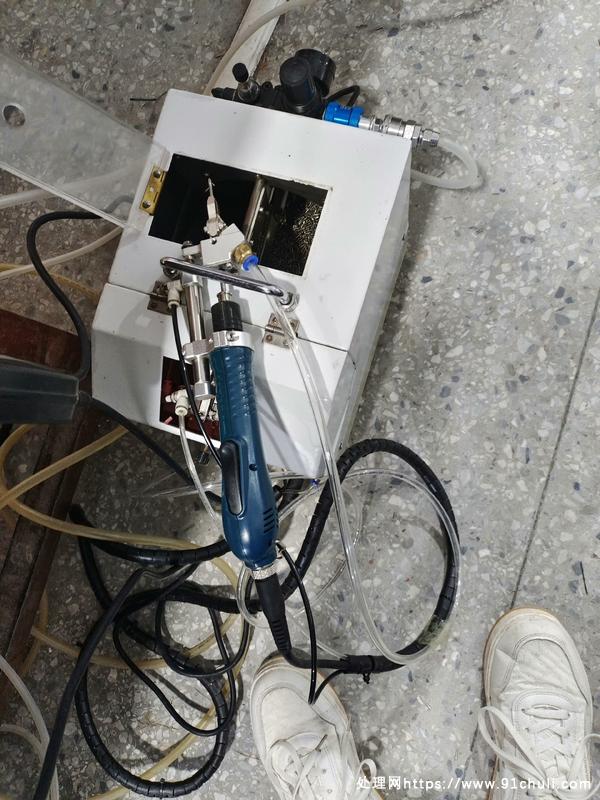 

闲置手持式自动螺丝机高速无刷多规格兼容