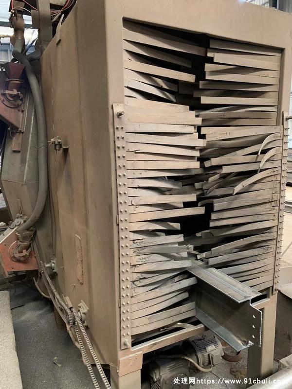 

青岛黄河1220抛丸机 8×11KW 1.2×2米