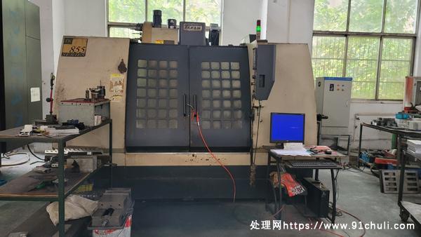 

厦门大金TK855CNC加工中心三轴硬轨三菱系统二手铣床