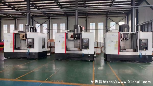 

东莞佰毅1160加工中心BT40主轴1100行程