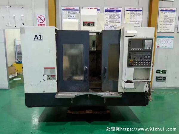 

3.8万凯达650加工中心三线轨发那科MD系统机械臂刀库