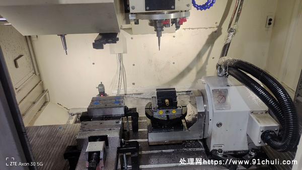 转让个人二手北京精雕VT600 3+2五轴加工中心