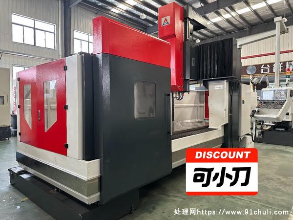 

台湾进口泷锋BMM102模具加工中心