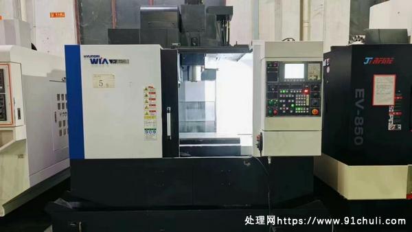 

威亚F400高速高精加工中心BT40主轴三轴线轨24刀库