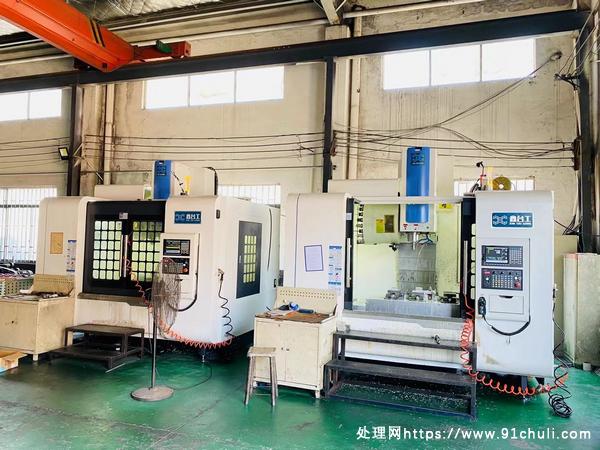 

鑫台工1160加工中心两台，99成新，价格实惠！