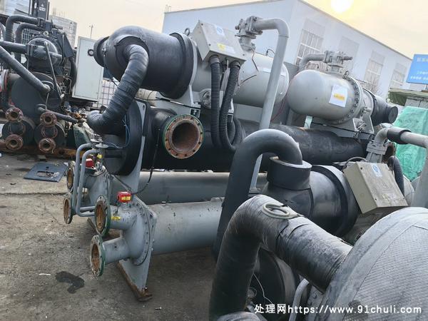 

1500千瓦冷水机组低使用率外观8成新包开机质保