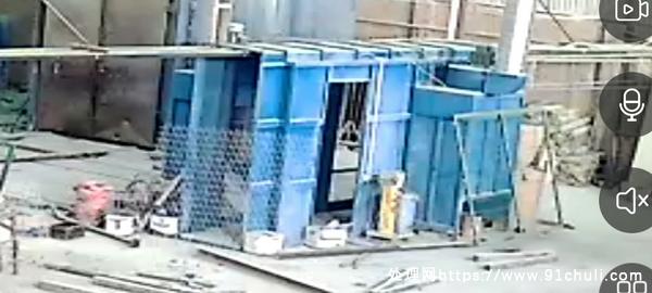 

昆明护栏网厂转让设备齐全接手即产