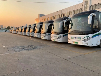 精品客车，批量出货，一台也是批发价！。。。