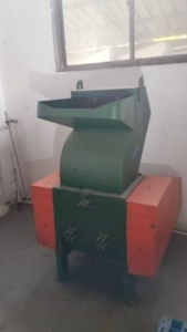 低价转11千瓦强力粉碎机破碎机